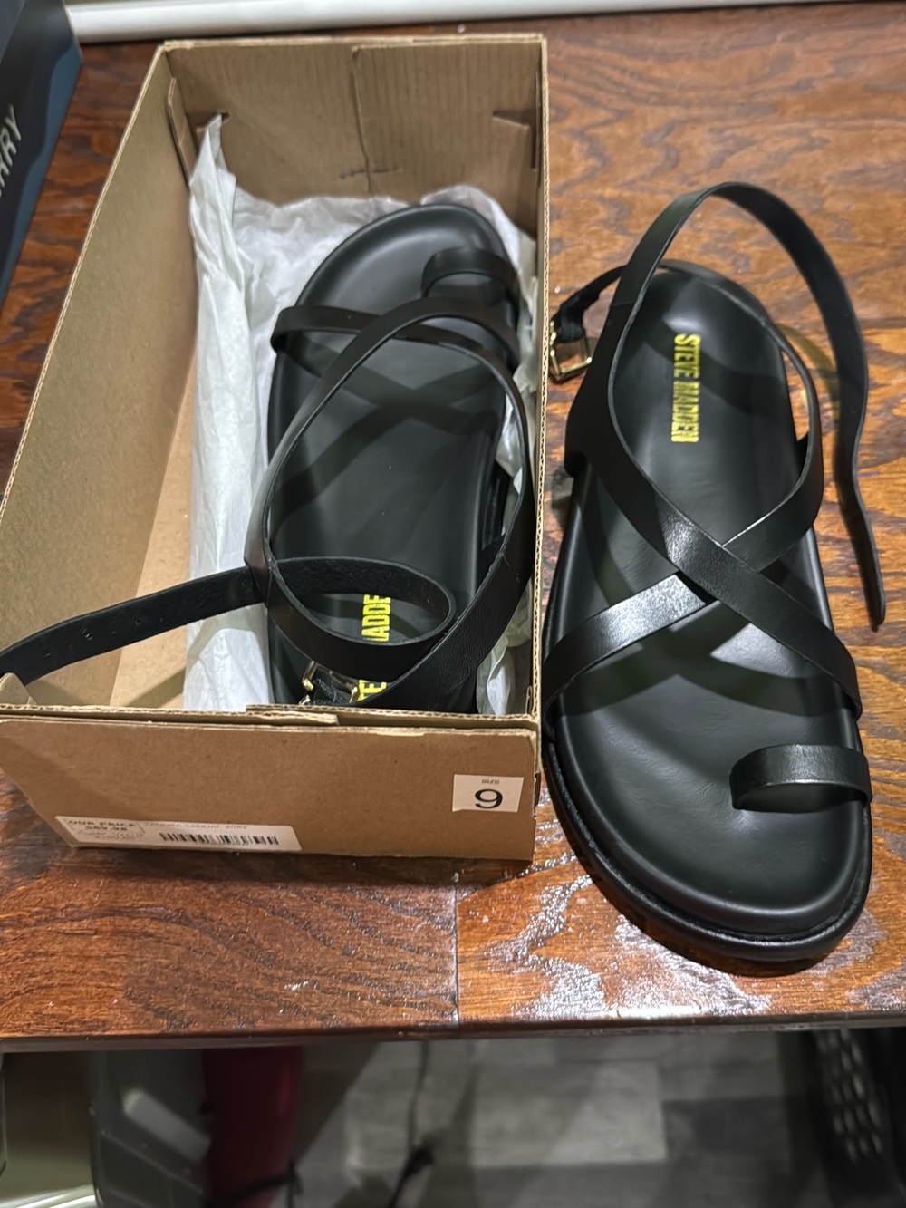 Steve Madden Black Strappy Crossband Sandals